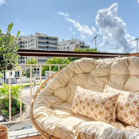 Appartement Monumental Tower, A In Madeira