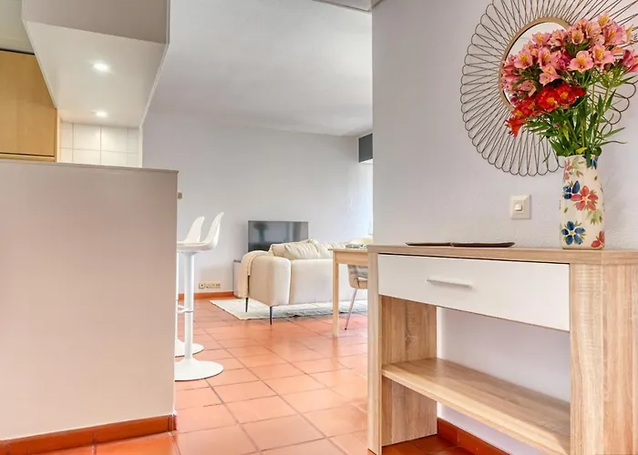 Monumental Tower, A In Madeira Apartmán